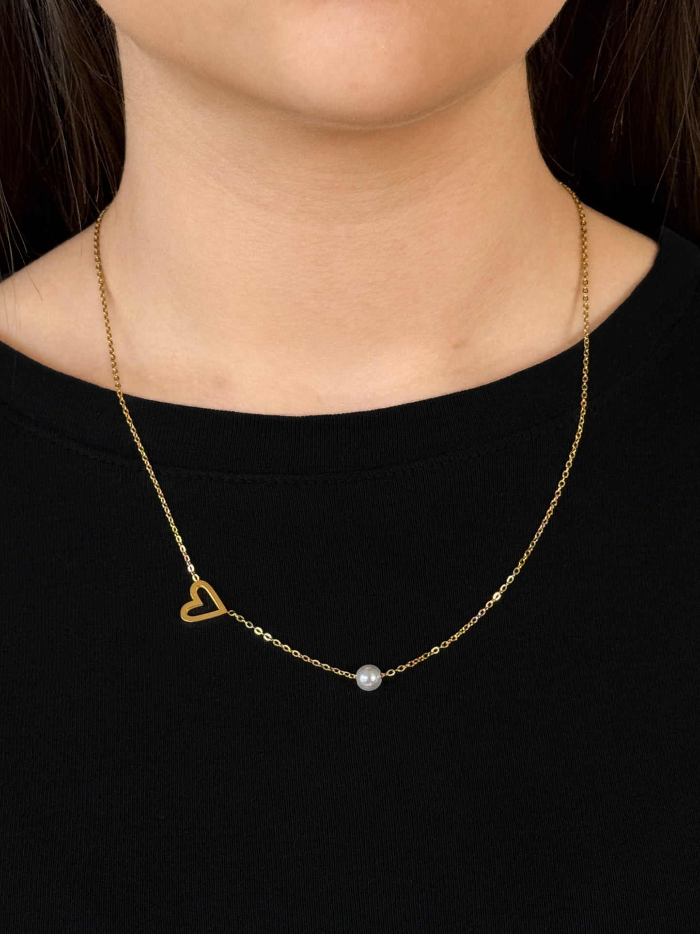 Pearl Heart Embrace Necklace