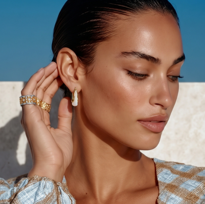 Liquid Curve Hoops